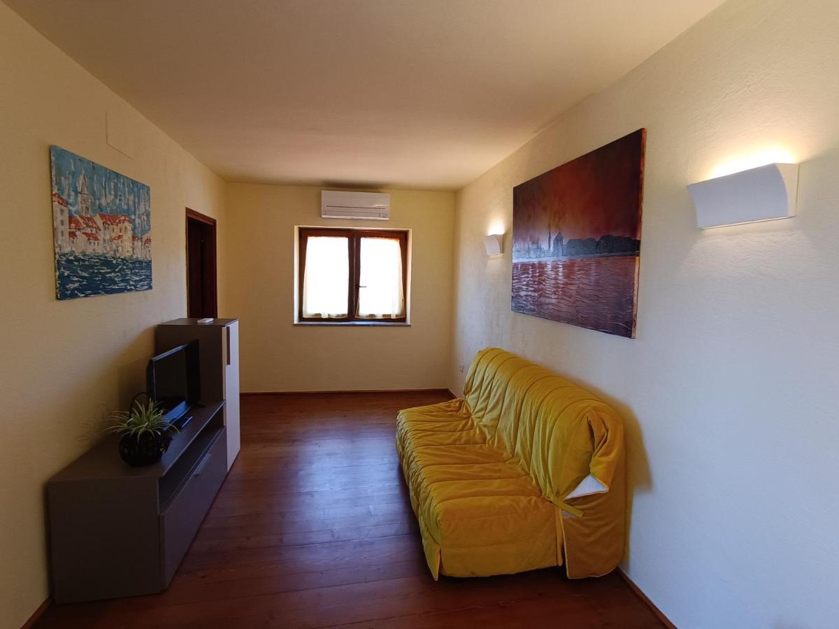 אומאג Moratto'S Apartments מראה חיצוני תמונה