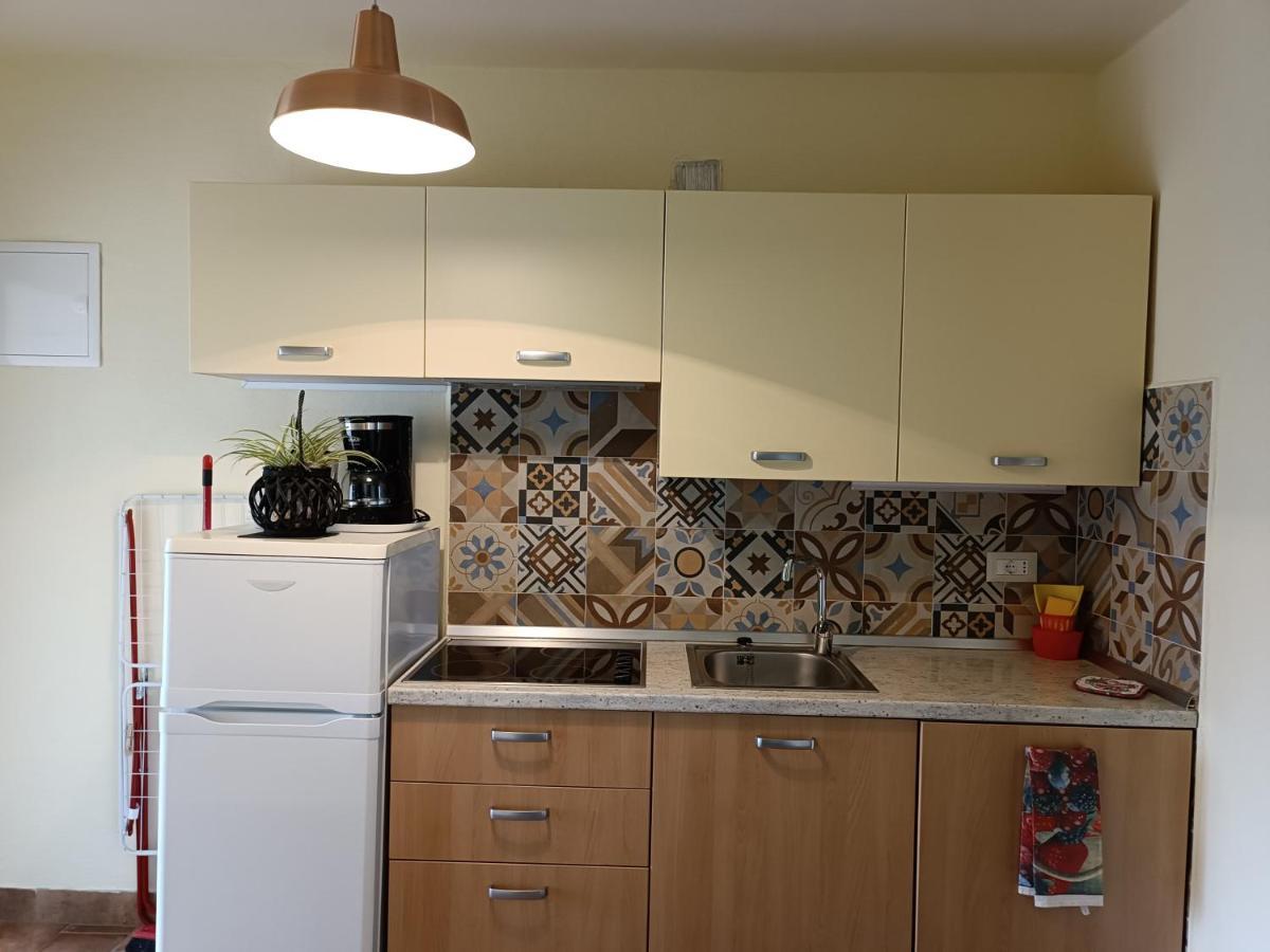 אומאג Moratto'S Apartments מראה חיצוני תמונה
